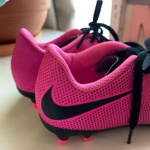 ✨Brand New✨ Nike Soccer Cleats